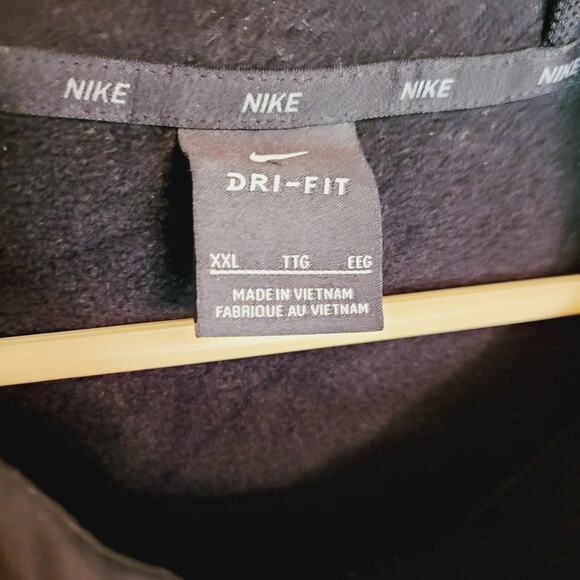 Nike black Therma Dri Fit digital graphic pull over hoodie XXL Active Comfy - Picture 3 of 5